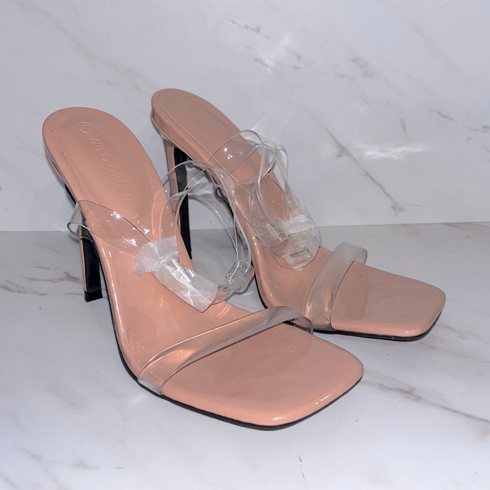 NEW wild diva pink clear strappy heels sz 7.   (C21)